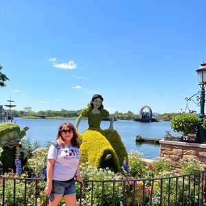 Meet your Posher, Lucia